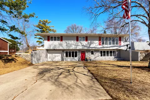 Exterior - 706 E Brown St, Harvard, IL 60033 photo 2 of 9