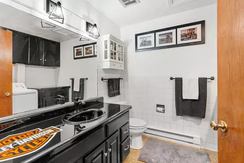 Bath - 706 E Brown St, Harvard, IL 60033 photo 1 of 4