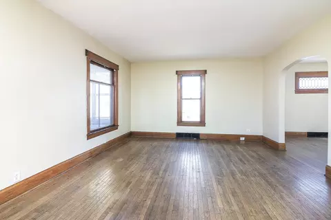 791 E Benton St, Aurora, IL 60505 photo 6