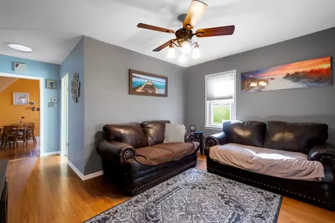 Living - 309 Mallette Ave, Thornton, IL 60476 photo 1 of 1