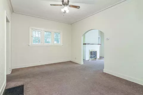 831 W Galena Blvd, Aurora, IL 60506 photo 7