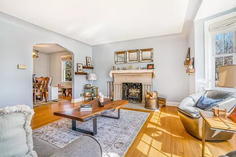454 Longcommon Rd, Riverside, IL 60546 photo 5
