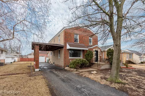 7803 Lotus Ave, Burbank, IL 60459