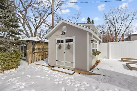 421 Countryside Dr, Wheaton, IL 60187 photo 17