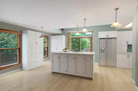 367 W 59th St, Willowbrook, IL 60527 photo 10
