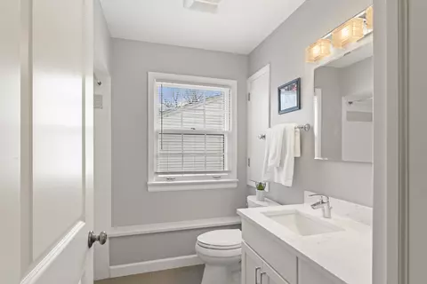1251 Pine St, Glenview, IL 60025 photo 26