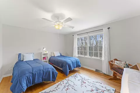 1251 Pine St, Glenview, IL 60025 photo 23