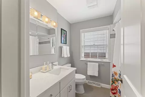1251 Pine St, Glenview, IL 60025 photo 20