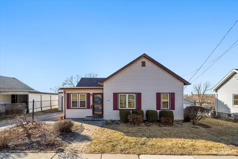 1609 S Hamilton St, Lockport, IL 60441