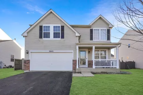 20445 Spruce Ln, Crest Hill, IL 60403