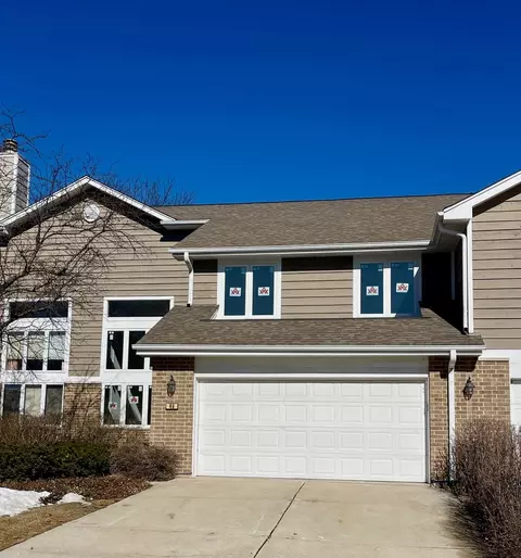 46 Woodstone Ct, Buffalo Grove, IL 60089