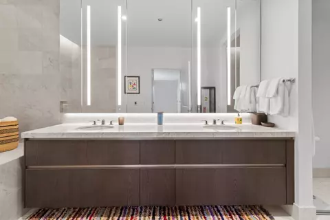 363 E Wacker Dr #2209, Chicago, IL 60601 photo 17