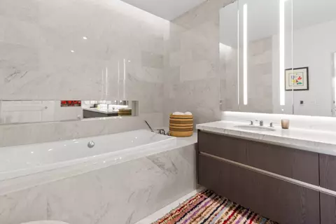 363 E Wacker Dr #2209, Chicago, IL 60601 photo 18