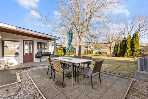 Exterior - 32 Jayne St, Algonquin, IL 60102 photo 4 of 7