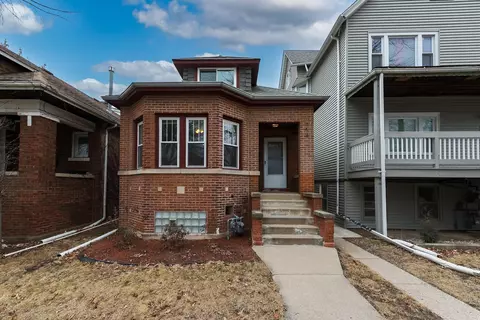 843 Lathrop Ave, Forest Park, IL 60130