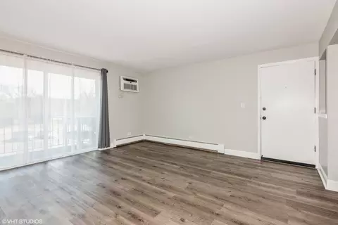 255 N Mill Rd #7B, Addison, IL 60101 photo 4