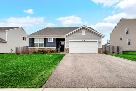 3814 Doherty Ln, Mchenry, IL 60050 photo 2