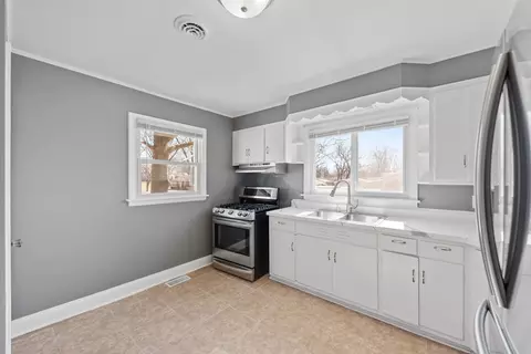 Kitchen - 3045 Phillips Ave, Steger, IL 60475 photo 1 of 2