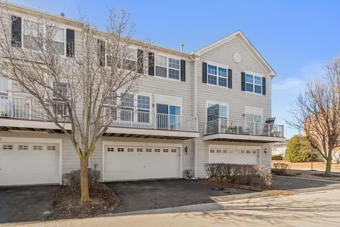 252 Cassidy Ln, Elgin, IL 60124 photo 17