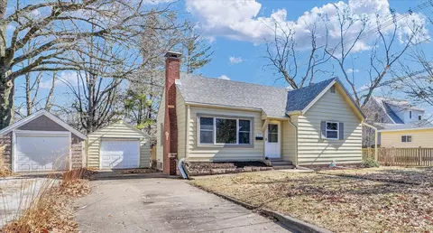 514 S Edwin St, Champaign, IL 61821