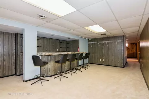 880 Ruth Dr, Elgin, IL 60123 photo 15