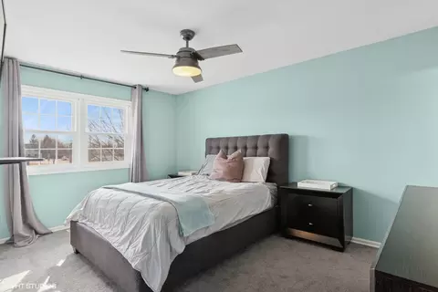 1285 Fairmont Rd, Hoffman Estates, IL 60169 photo 8