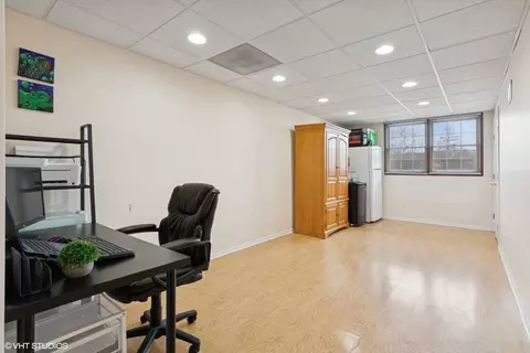 1285 Fairmont Rd, Hoffman Estates, IL 60169 photo 18