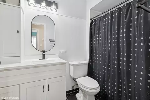 1285 Fairmont Rd, Hoffman Estates, IL 60169 photo 13