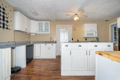 1536 N Hershey Rd, Bloomington, IL 61704 photo 7