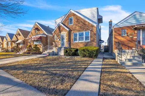 3724 W 69th Pl, Chicago, IL 60629