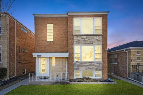 2630 N 73rd Ct, Elmwood Park, IL 60707