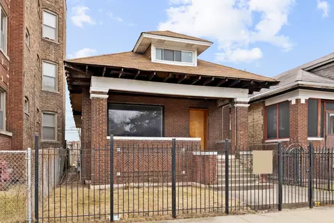 8019 S May St, Chicago, IL 60620
