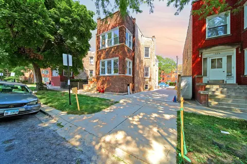 1824 W Hood Ave, Chicago, IL 60660