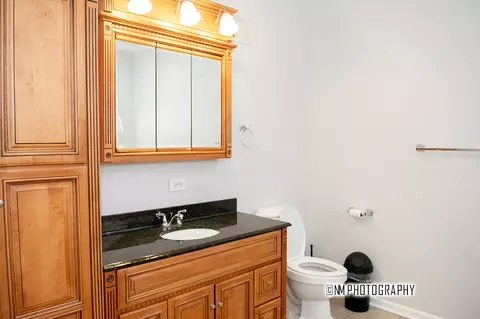 Bath - 3511 W 59th St, Chicago, IL 60629 photo 2 of 4