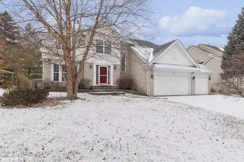 728 Brighton Cir, Port Barrington, IL 60010