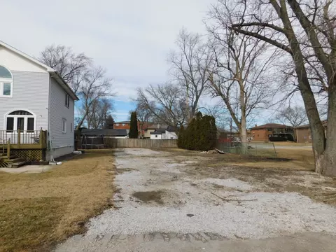 4710 149th St, Midlothian, IL 60445 photo 2