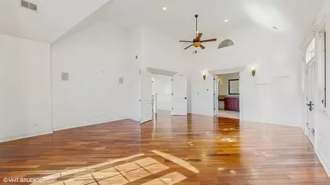 425 E Crescent Ave, Elmhurst, IL 60126 photo 16