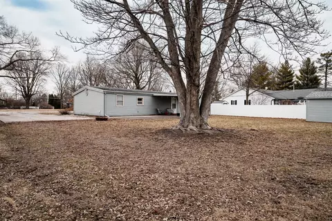 803 Sheridan St, Chenoa, IL 61726 photo 25