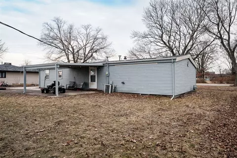 803 Sheridan St, Chenoa, IL 61726 photo 30