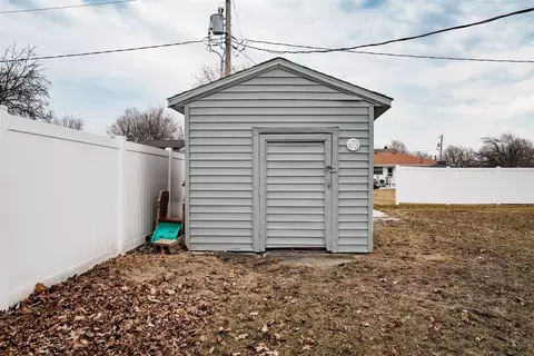 803 Sheridan St, Chenoa, IL 61726 photo 31