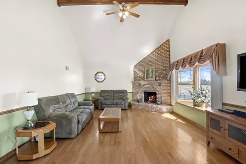 Living - 801 Donoho Ave, Beecher, IL 60401 photo 1 of 3