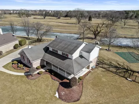 View/Area - 801 Donoho Ave, Beecher, IL 60401 photo 9 of 10