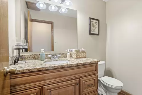 Bath - 801 Donoho Ave, Beecher, IL 60401 photo 1 of 3