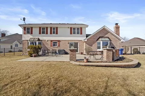 Exterior - 801 Donoho Ave, Beecher, IL 60401 photo 5 of 5