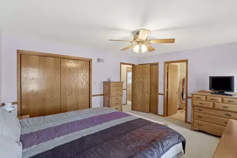 Bedroom - 801 Donoho Ave, Beecher, IL 60401 photo 1 of 5