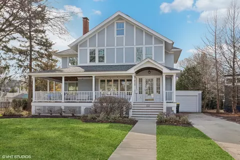 426 S Park Rd, La Grange, IL 60525
