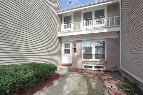 2156 Somersworth Pl, Hoffman Estates, IL 60169