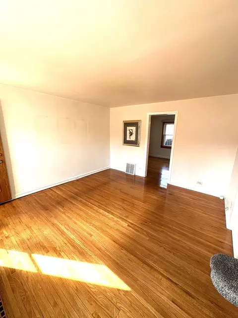 6344 S Lorel Ave, Chicago, IL 60638 photo 5