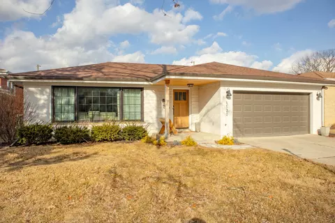 1120 W Talcott Rd, Park Ridge, IL 60068
