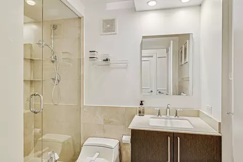 111 E Chestnut St #48A, Chicago, IL 60611 photo 34